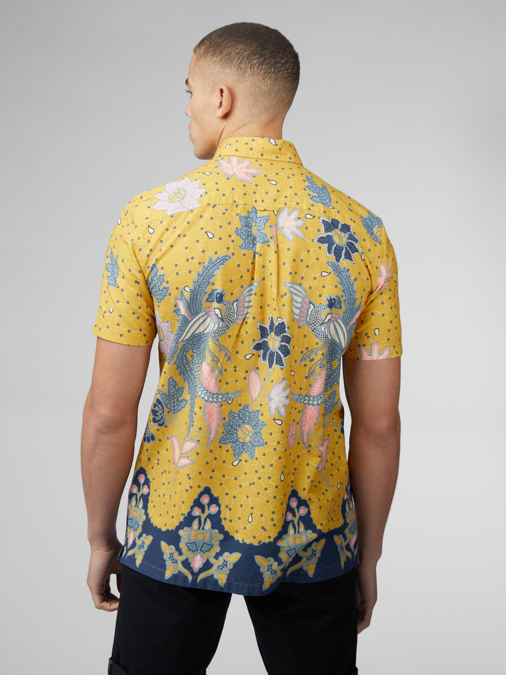 Ben Sherman Signature Abstract Botanical Print Shirts Yellow | 805PECMQZ